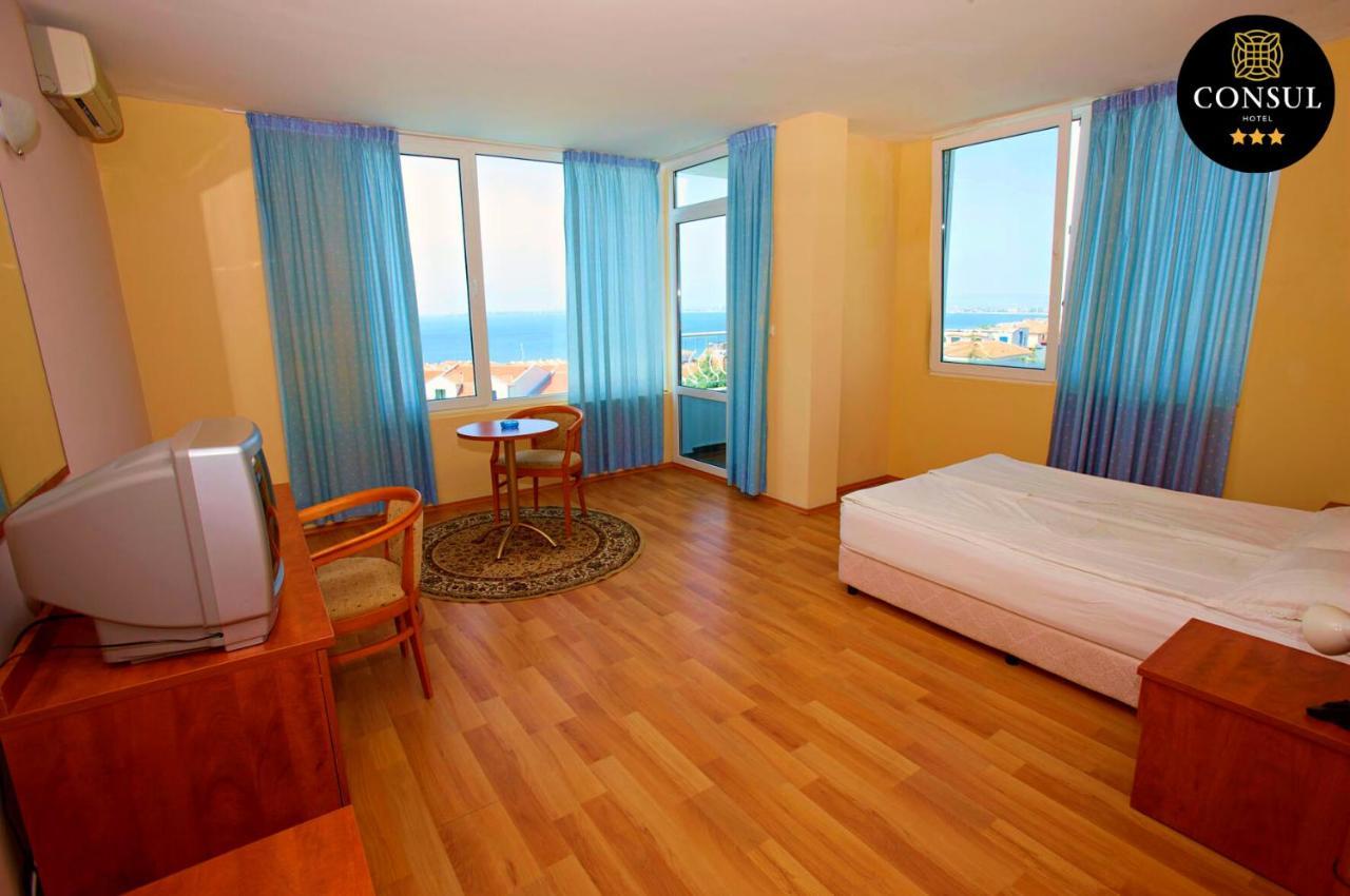 Hotel Consul Sveti Vlas Bagian luar foto